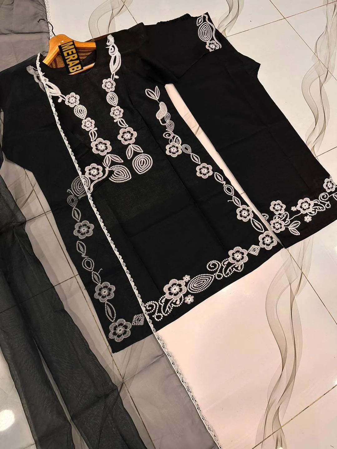 3 Pcs Women's Stitched Cotton Embroidered Suit