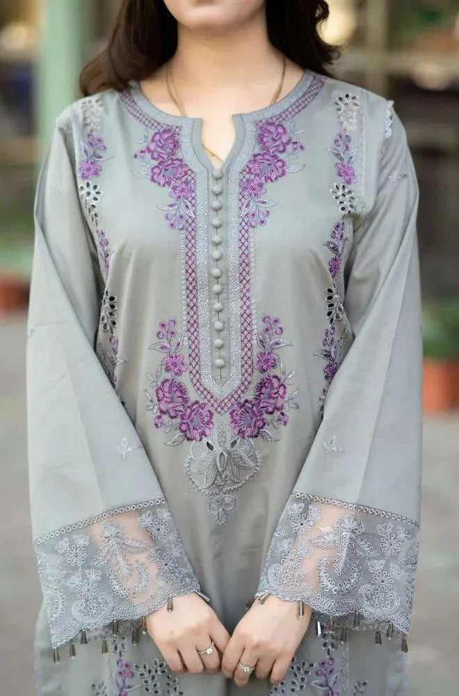 3 Pcs Women's Unstitched Embroidered Suit