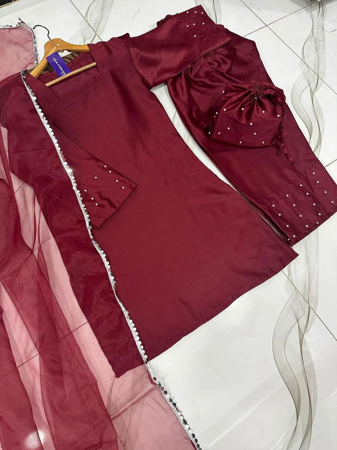 3 Pcs Women's Stitched Shamoz Silk Lace Work Suit