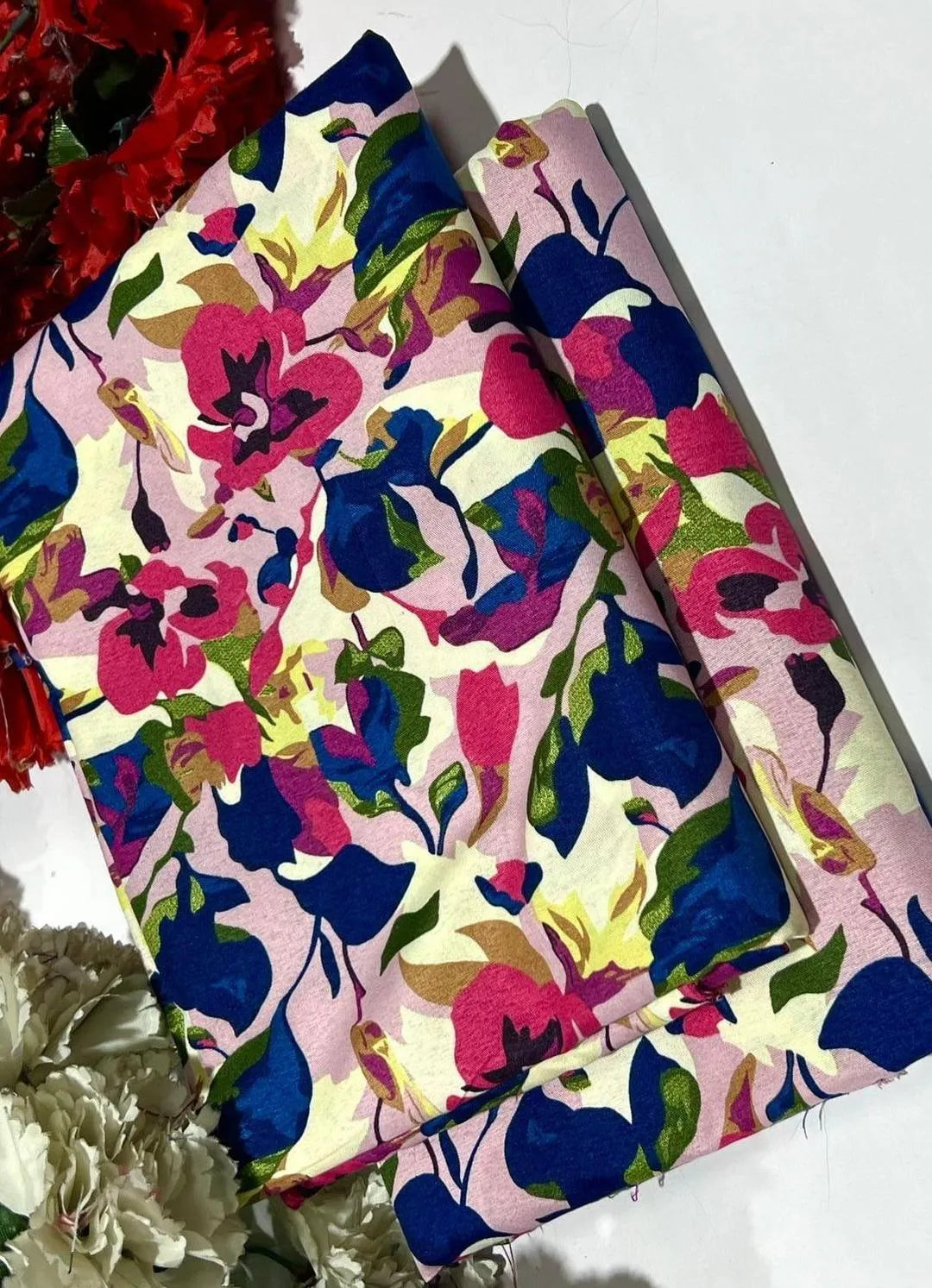 2 Pcs Women's Unstitched Printed Suit