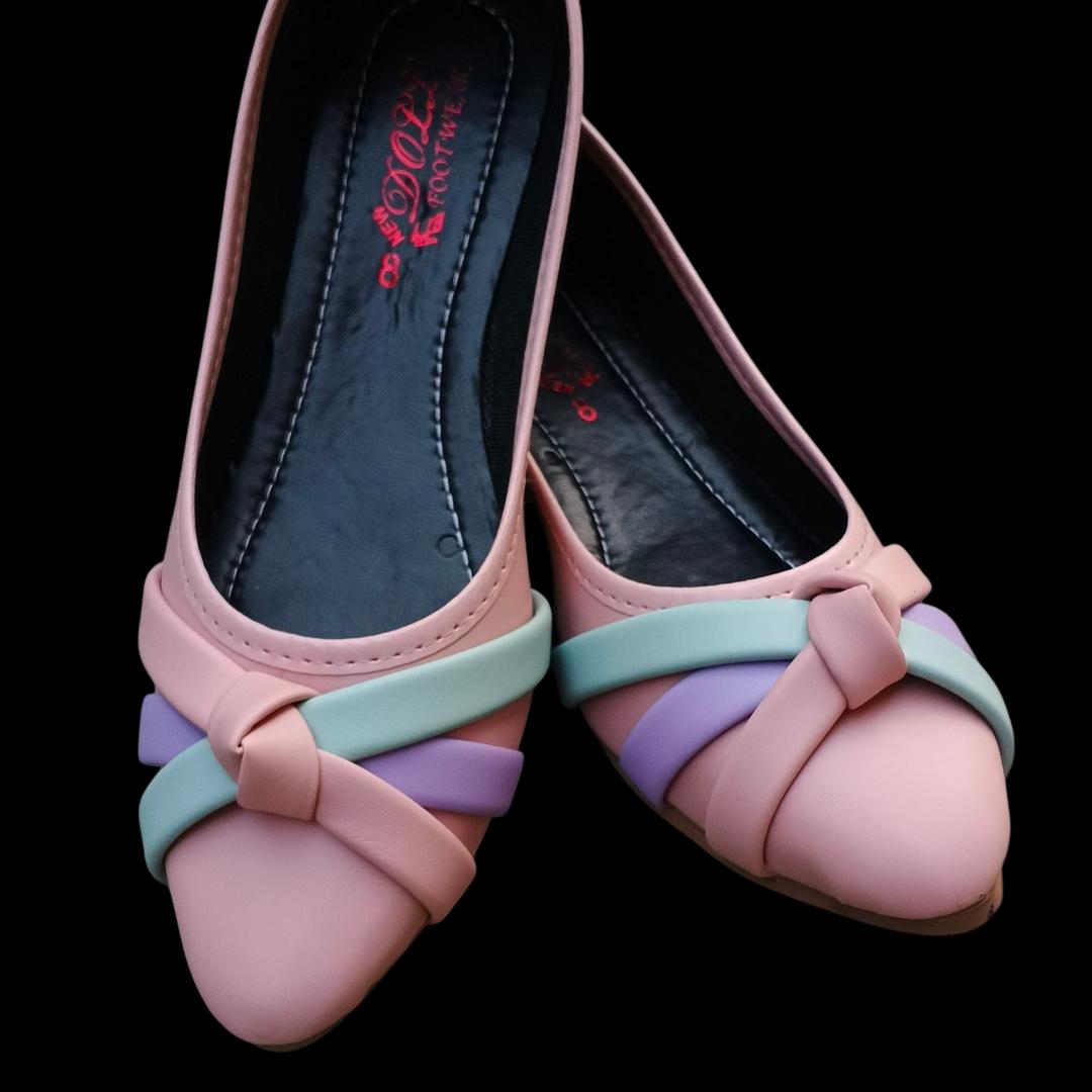 Women Synthetic Leather Pink Pumps Semi Formal